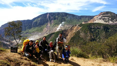 Pendakian Gunung Papandayan 2665 MDPL