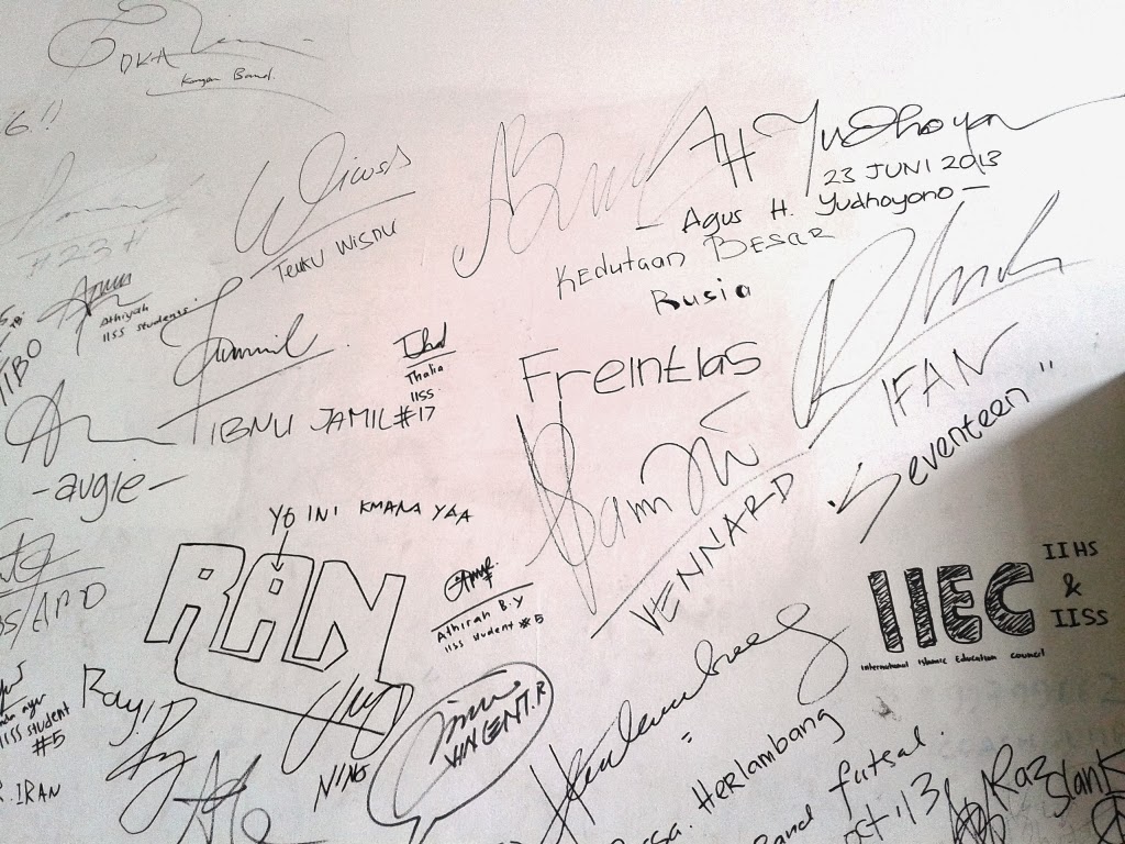 Wall of Fame Grand Futsal Kuningan