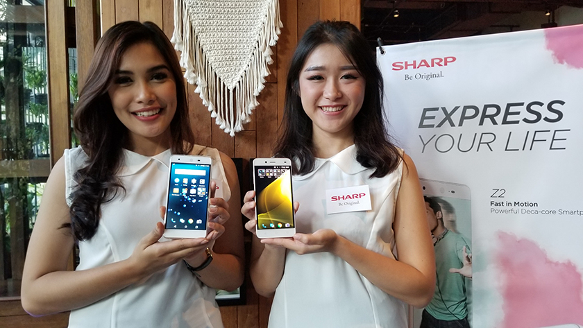 SHARP Meluncurkan Seri Z2 dan M1 untuk Bersaing di Pasar Smartphone