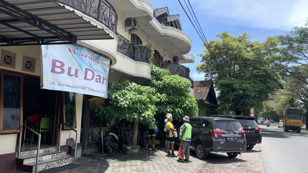 Warung Bu Darmo Muntilan