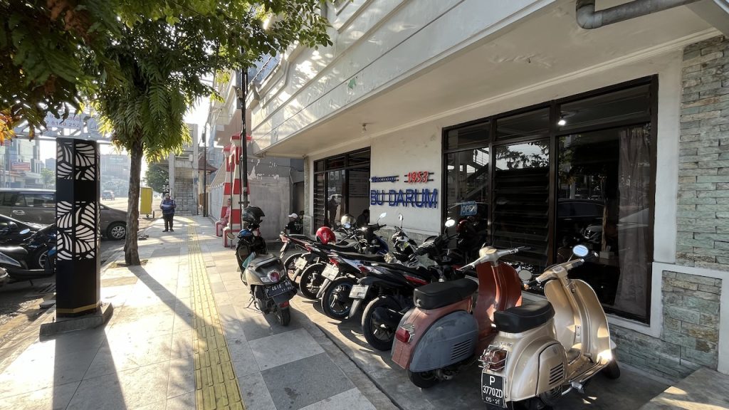 Warung Bu Darum Jember